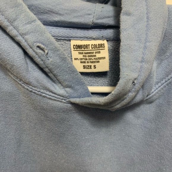 Comfort Colors Mens Basic Hoodie.  Size Small. - Picture 3 of 3